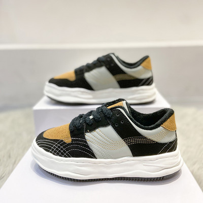 Lameda platvormiga öko-seemisnahast naiste tossud