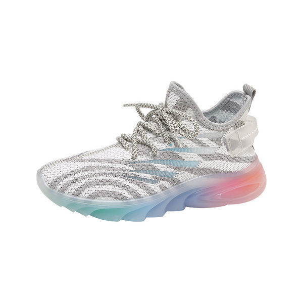 Ежедневни маратонки с цветна подметка