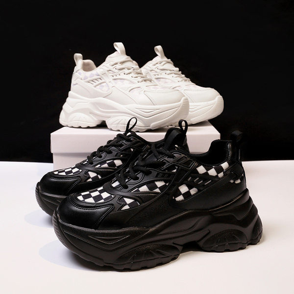 Дамски ежедневни сникърси с висока груба подметка в два цвята