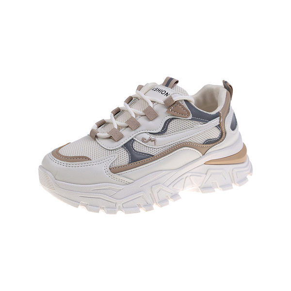 Durva talpú tornacipő