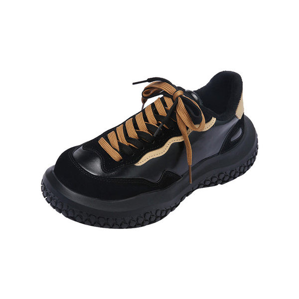 Női bőr tornacipő durva talppal - fekete és szürke
