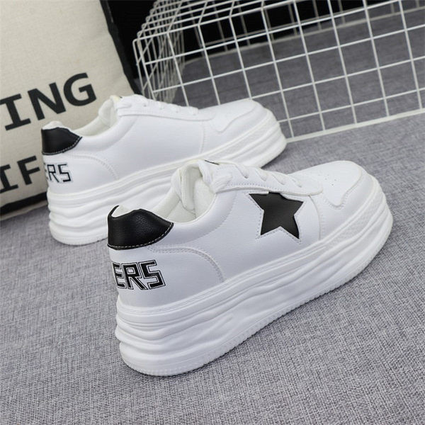 Színes mintás tornacipő három színben