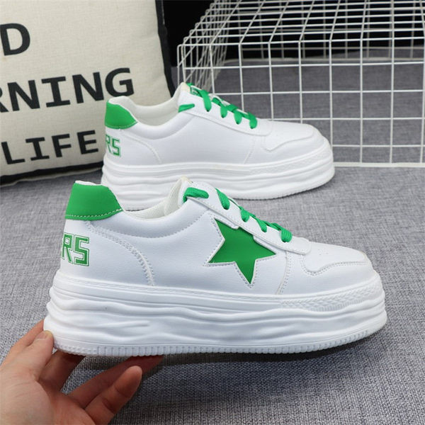 Színes mintás tornacipő három színben