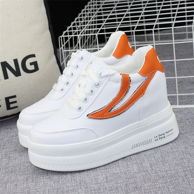 Kõrge platvormiga vabaaja naiste nahast tossud