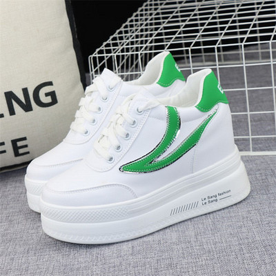 Kõrge platvormiga vabaaja naiste nahast tossud