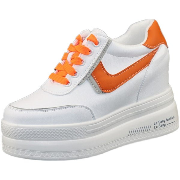 Naiste kõrge talla ja peidetud platvormiga tossud