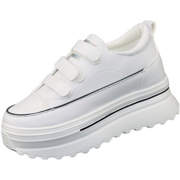 Vabaaja platvormiga tossud