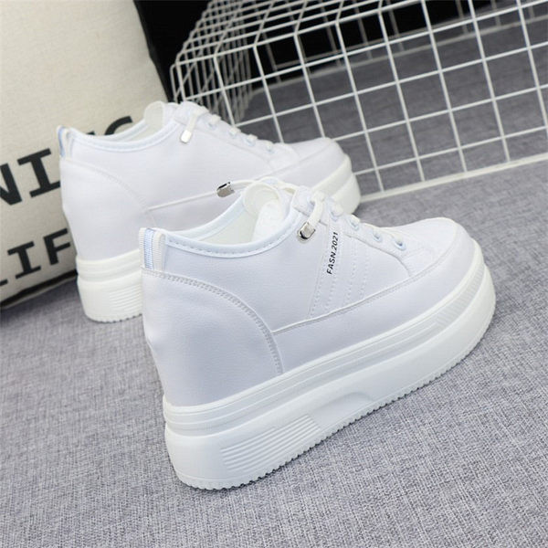 Alkalmi cipő fekete-fehér fűzővel