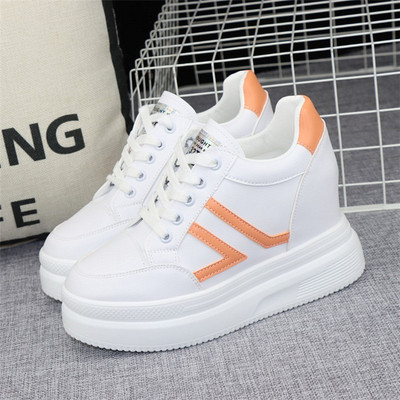 Naiste kõrge talla ja paeltega tossud - nelja värvi