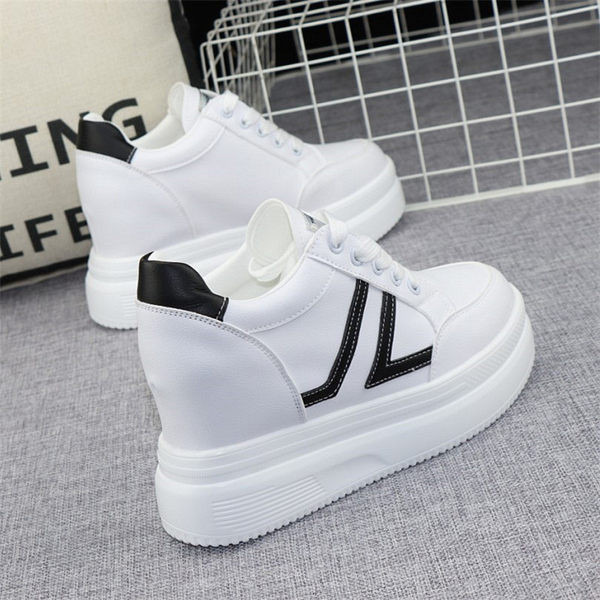 Naiste kõrge talla ja paeltega tossud - nelja värvi