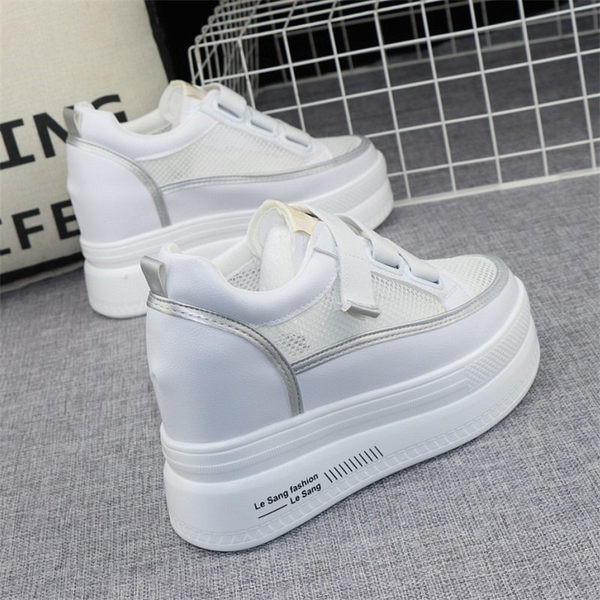 Női tornacipő tépőzárral - fehér