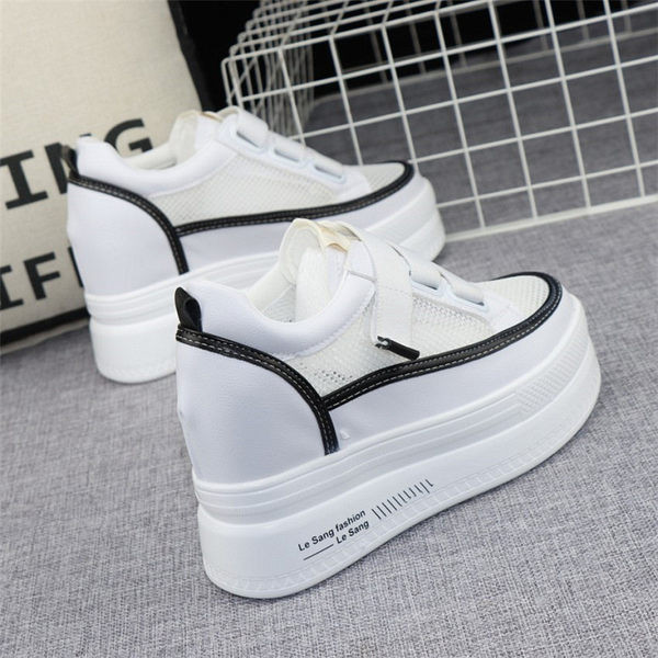 Női tornacipő tépőzárral - fehér