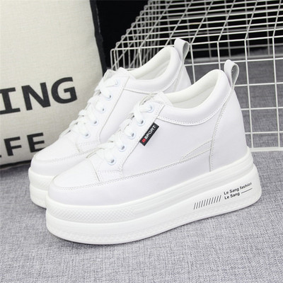 Νέο μοντέλο γυναικεία sneakers από έκο δέρμα - λευκό χρώμα