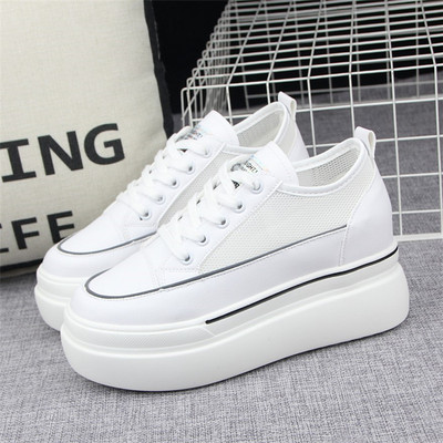 Ежедневни кецове с равна подметка - за жени