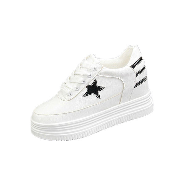 Női tornacipő magas talppal, fehér színben