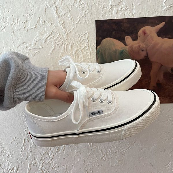 Lameda tallaga vabaajalised tekstiilist tossud