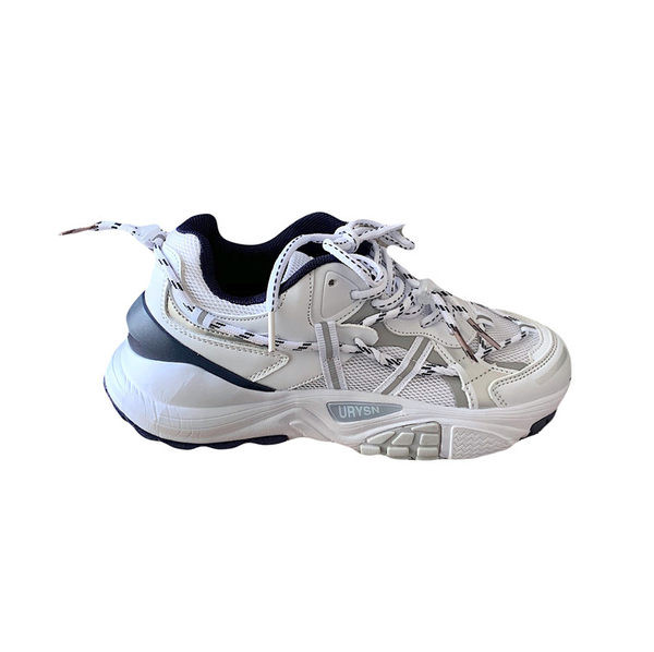 Naiste tossud igapäevaeluks ja sportimiseks