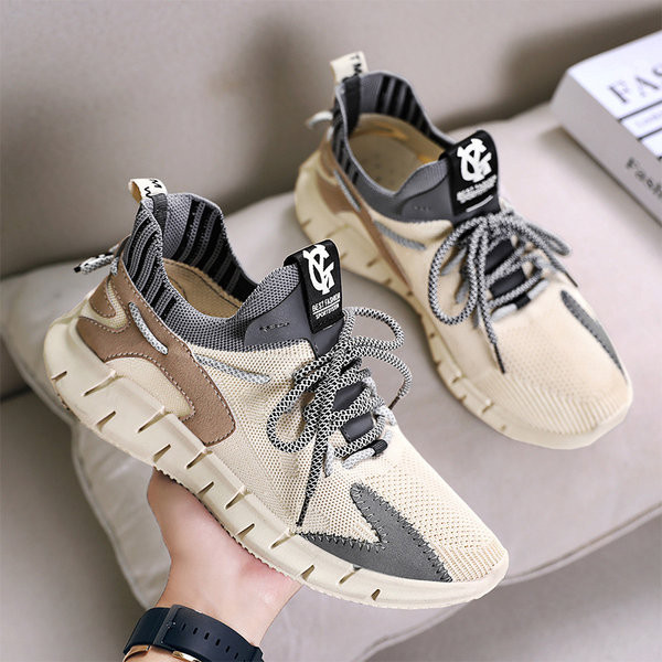 Hingavast kangast paeltega suvised tekstiilist tossud