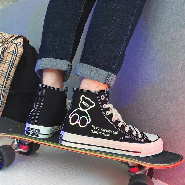 Meeste tekstiilist aplikatsiooniga tossud kuni pahkluuni