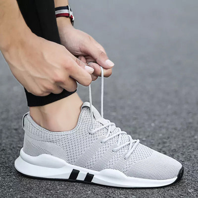 Meeste vabaaja võrktossud - kaks mudelit