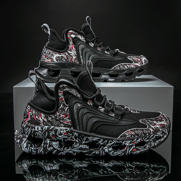 Uus kõrge kareda tallaga meeste tossude mudel