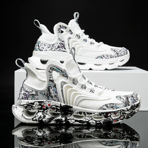 Uus kõrge kareda tallaga meeste tossude mudel