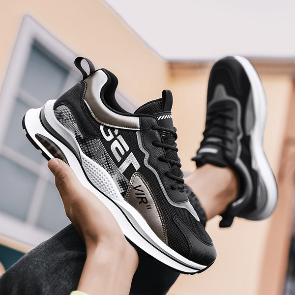 Öko-nahast ja tekstiilist meeste tossud - mitu mudelit