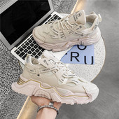 Kareda tallaga meeste tossude uus mudel