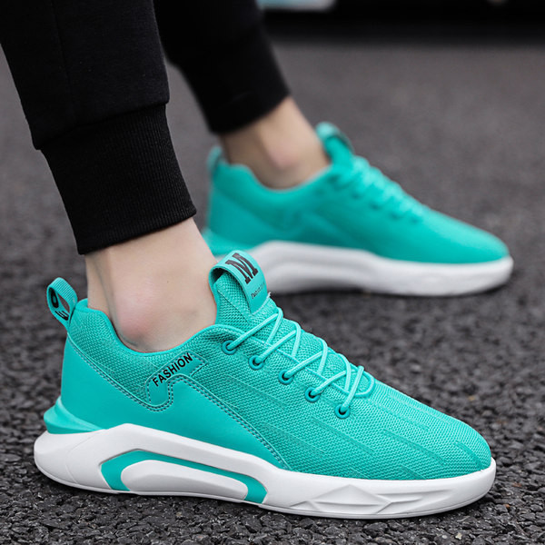 Tekstiilist meeste tossud sportimiseks ja igapäevaeluks