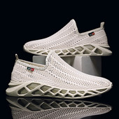 Kareda tallaga tekstiilist meeste tossud