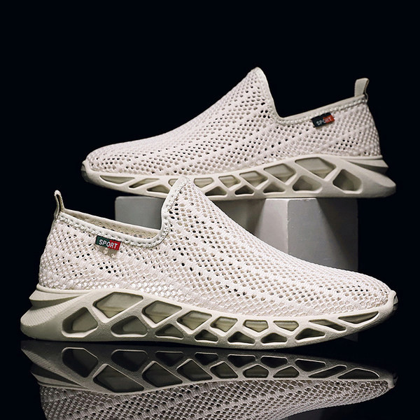 Kareda tallaga tekstiilist meeste tossud