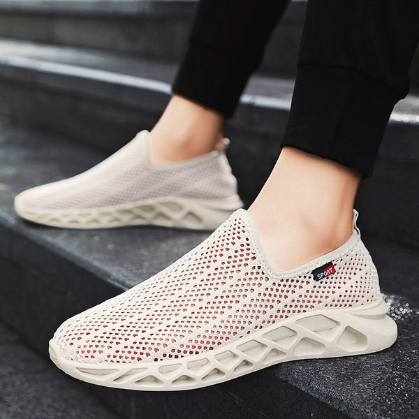 Kareda tallaga tekstiilist meeste tossud