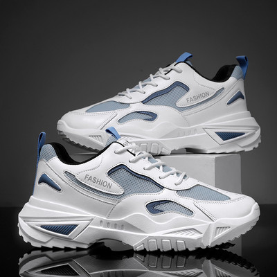 Moodsad kareda talla ja kirjaga meeste tossud