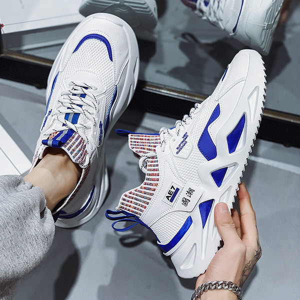 Mittestandardse tallaga meeste tekstiilist sokid