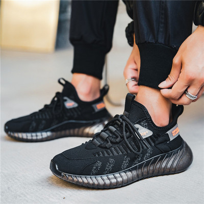 Kahes värvitoonis paeltega meeste tekstiilist tossud