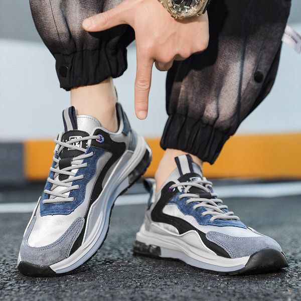 Õhukaameraga meeste tossud