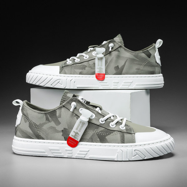 Lameda tallaga meeste tekstiilist tossud