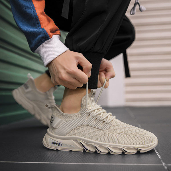 Hingavast kangast paeltega suvised tossud meestele