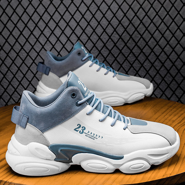 Sporditossud kirjaga