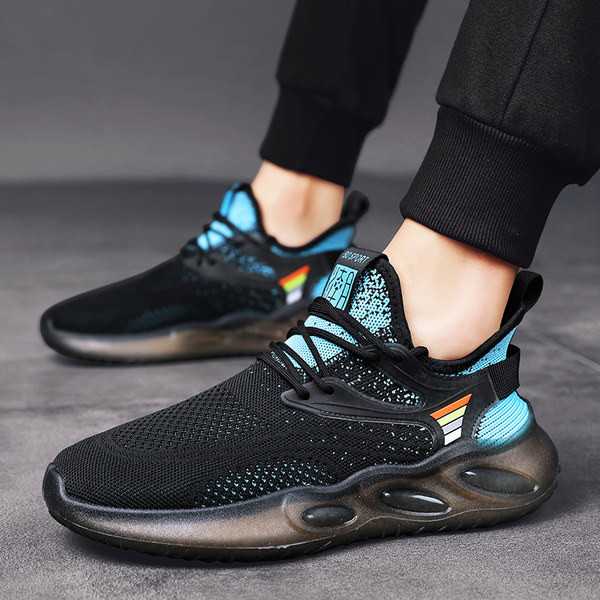 Hingavast kangast paeltega meeste tekstiilist tossud