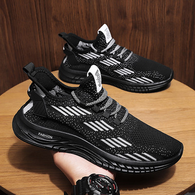 Ανδρικά αθλητικά sneakers από ύφασμα με κορδόνια και επιγραφή