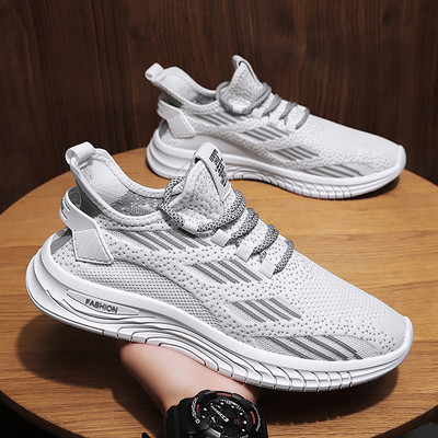 Ανδρικά αθλητικά sneakers από ύφασμα με κορδόνια και επιγραφή
