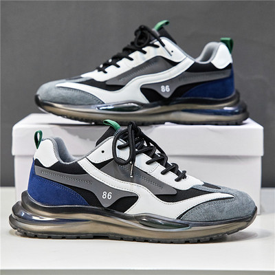 Meeste tossud õhukaamera ja embleemiga