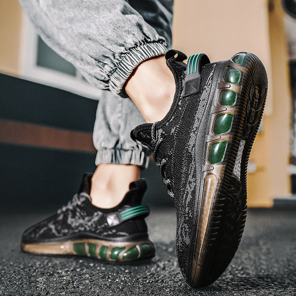 Lameda talla ja paeltega tekstiilist meeste tossud uus mudel