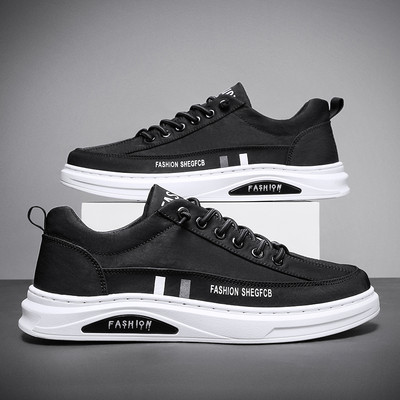 Kolmes värvitoonis meeste kunstnahast tossud