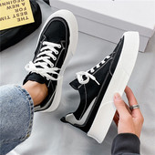 Uus mudel paksu tallaga meeste tossud - valge ja must