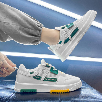 Võrkude ja lameda tallaga meeste tossud