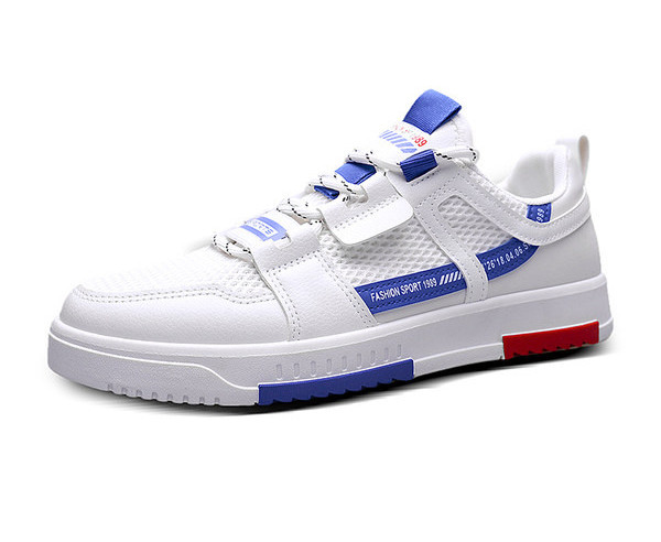 Võrkude ja lameda tallaga meeste tossud