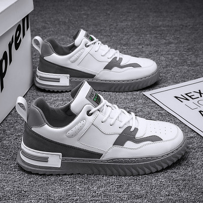 Lameda talla ja embleemiga meeste tossud