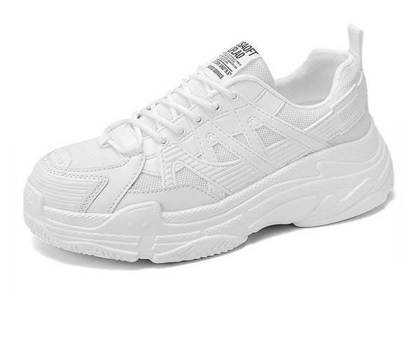 Kareda tallaga kunstnahast meeste tossud